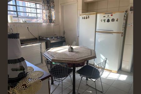 Casa à venda com 192m², 3 quartos e 1 vaga