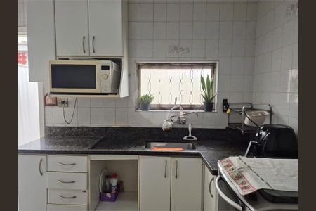 Casa à venda com 105m², 2 quartos e 2 vagas