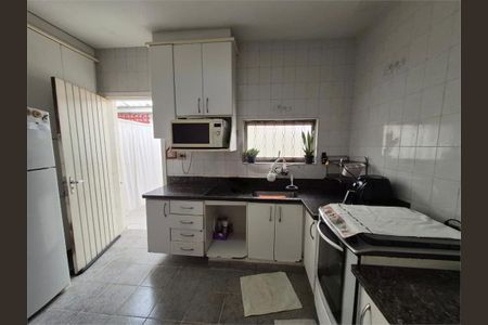 Casa à venda com 2 quartos, 105m² em Vila Lageado, São Paulo