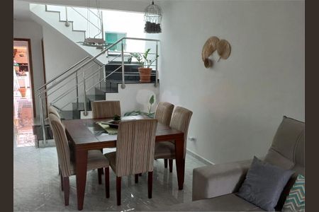 Casa à venda com 3 quartos, 175m² em Parque Sao Domingos, São Paulo