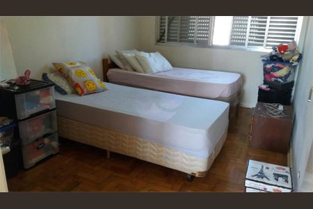 Casa à venda com 7 quartos, 700m² em Lapa, São Paulo