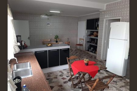 Casa à venda com 7 quartos, 700m² em Lapa, São Paulo