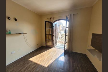 Casa à venda com 3 quartos, 220m² em Parque Anhanguera, São Paulo