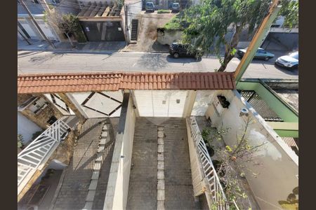 Casa à venda com 220m², 3 quartos e 4 vagas