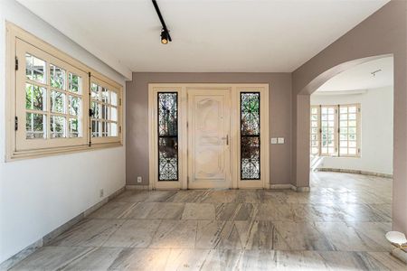 Casa à venda com 4 quartos, 250m² em Alto da Lapa, São Paulo