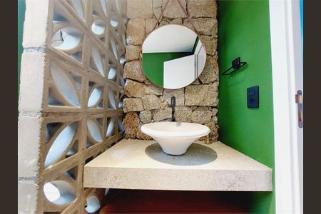 Casa à venda com 3 quartos, 336m² em Lapa, São Paulo