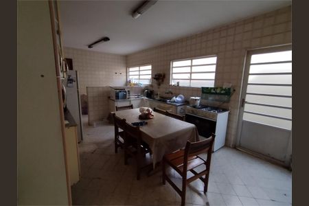 Casa à venda com 5 quartos, 136m² em Vila Leopoldina, São Paulo