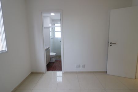 Apartamento para alugar com 69m², 3 quartos e 1 vagaSuíte 1