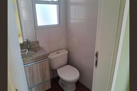 Apartamento para alugar com 3 quartos, 66m² em Presidente Altino, Osasco
