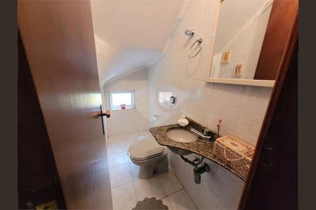 Casa à venda com 130m², 3 quartos e 2 vagas