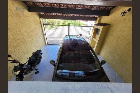 Casa à venda com 130m², 3 quartos e 2 vagas