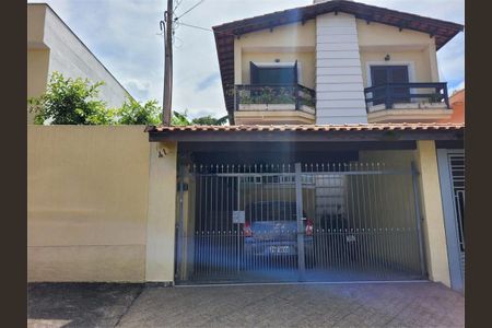 Casa à venda com 130m², 3 quartos e 2 vagas