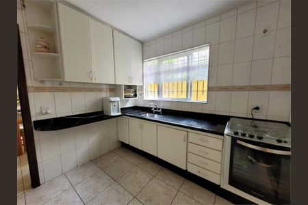 Casa à venda com 130m², 3 quartos e 2 vagas