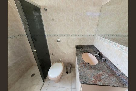 Casa à venda com 130m², 3 quartos e 2 vagas