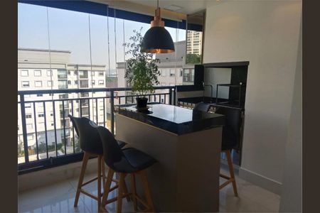 Apartamento à venda com 2 quartos, 81m² em Lapa, São Paulo