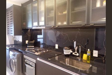 Apartamento à venda com 2 quartos, 81m² em Lapa, São Paulo