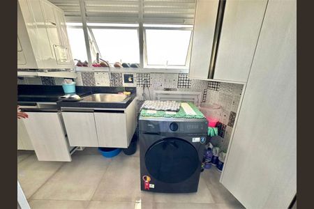 Apartamento à venda com 3 quartos, 154m² em Vila Regente Feijó, São Paulo