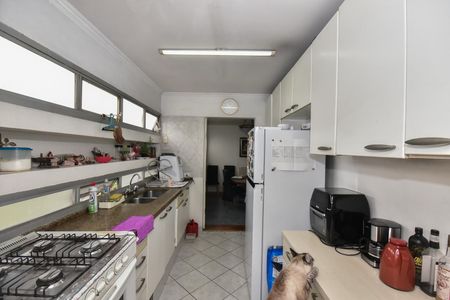 Apartamento à venda com 140m², 3 quartos e 2 vagasCozinha