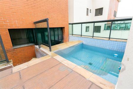 Apartamento à venda com 189m², 3 quartos e 4 vagas