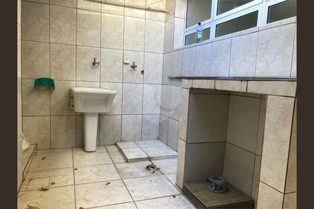 Casa à venda com 2 quartos, 68m² em Chácara Santo Antônio (Zona Sul), São Paulo