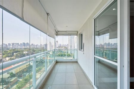 Apartamento à venda com 2 quartos, 75m² em Santo Amaro, São Paulo
