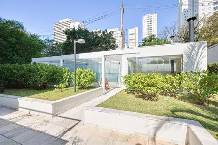 Apartamento à venda com 2 quartos, 75m² em Santo Amaro, São Paulo