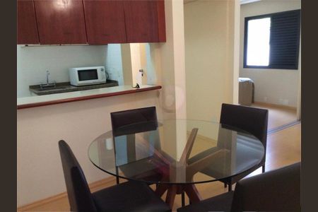 Apartamento à venda com 1 quarto, 50m² em Cerqueira César, São Paulo