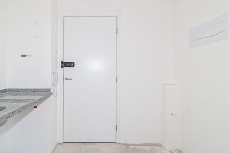 Cozinha de apartamento à venda com 1 quarto, 24m² em Vila Nova Conceição, São Paulo