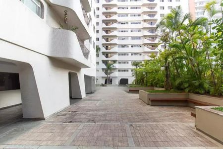 Apartamento à venda com 250m², 4 quartos e 3 vagas