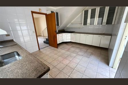 Casa para alugar com 3 quartos, 89m² em Vila Sonia, São Paulo