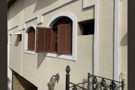 Casa de condomínio à venda com 418m², 3 quartos e 3 vagas