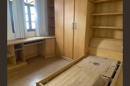 Casa de condomínio à venda com 418m², 3 quartos e 3 vagas