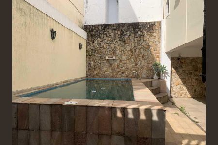 Casa de condomínio à venda com 418m², 3 quartos e 3 vagas