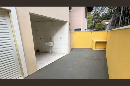 Casa à venda com 3 quartos, 95m² em Vila Sonia, São Paulo