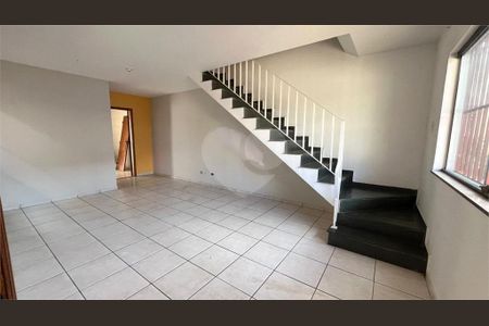 Casa à venda com 3 quartos, 95m² em Vila Sonia, São Paulo