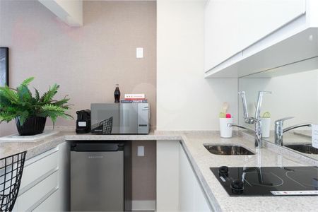 Apartamento à venda com 2 quartos, 64m² em Pinheiros, São Paulo