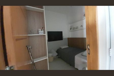 Apartamento à venda com 2 quartos, 32m² em Jardim Vila Formosa, São Paulo