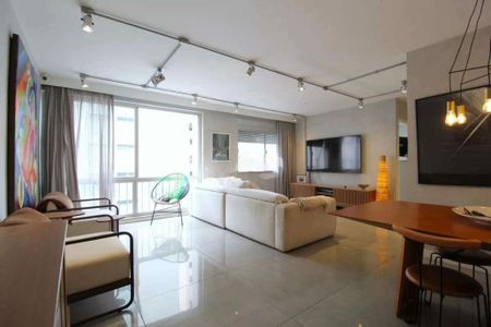 Apartamento à venda com 2 quartos, 100m² em Itaim Bibi, São Paulo