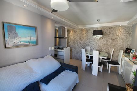 Apartamento para alugar com 70m², 3 quartos e 1 vagaSala