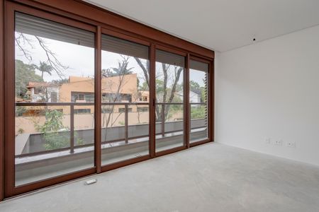 Casa de condomínio à venda com 621m², 4 quartos e 5 vagas Casa de condomínio à venda com 621m², 4 quartos e 5 vagasSuíte 1