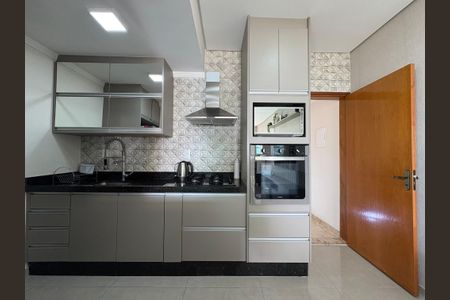 Apartamento à venda com 104m², 3 quartos e 2 vagasCozinha