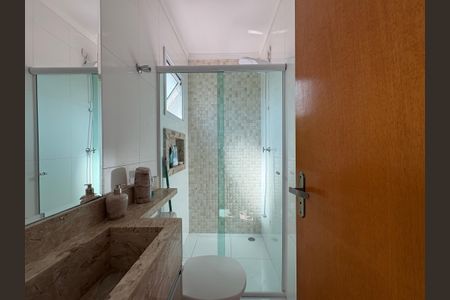 Apartamento à venda com 104m², 3 quartos e 2 vagasBanheiro da Suíte