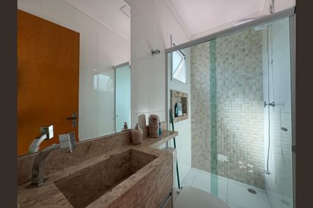 Apartamento à venda com 104m², 3 quartos e 2 vagasBanheiro da Suíte