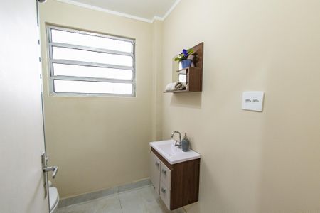 Apartamento à venda com 80m², 3 quartos e sem vaga Apartamento à venda com 80m², 3 quartos e sem vagaBanheiro