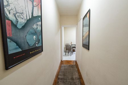 Apartamento à venda com 80m², 3 quartos e sem vaga Apartamento à venda com 80m², 3 quartos e sem vagaCorredor
