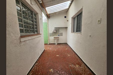 Casa à venda com 95m², 3 quartos e 2 vagasÁrea de Serviço