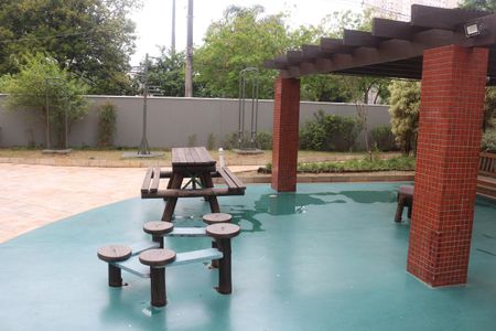 Apartamento à venda com 125m², 3 quartos e 2 vagasÁrea comum - Playground