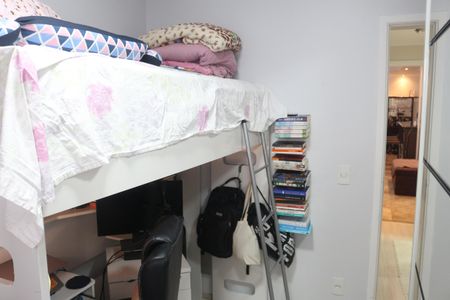 Apartamento à venda com 125m², 3 quartos e 2 vagasQuarto 2