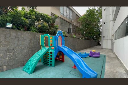 Apartamento à venda com 70m², 2 quartos e 1 vagaÁrea Comum - Playground