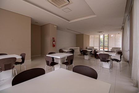 Apartamento à venda com 76m², 2 quartos e 1 vagaÁrea comum